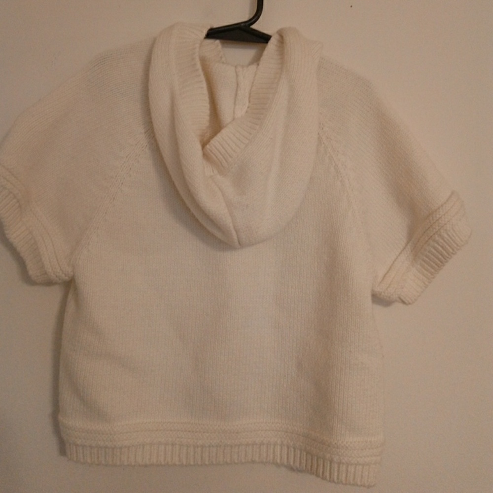 Sweater. Size 5/6 - Picture 2 of 2